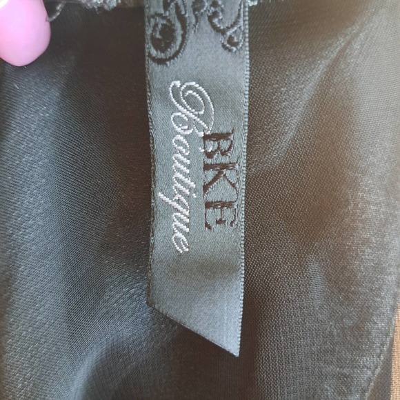 womens tank tops tie front closure - Picture 7 of 7